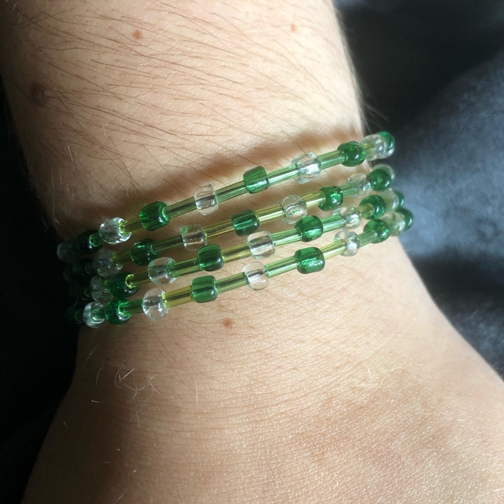 3/$10 Green Beaded Wrap Bracelet